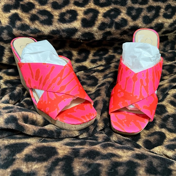 Wedges - Picture 4 of 7